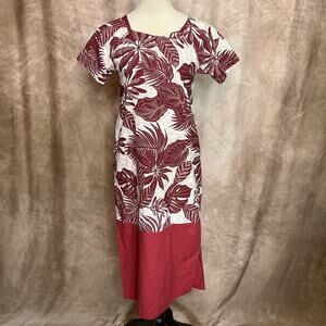 Hand Made Short Sleeve MuuMuu Dress Midi Floral Foliage Red White Short Sleeve